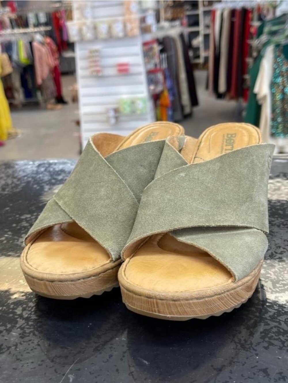 Born Women's Green and Khaki Sandals